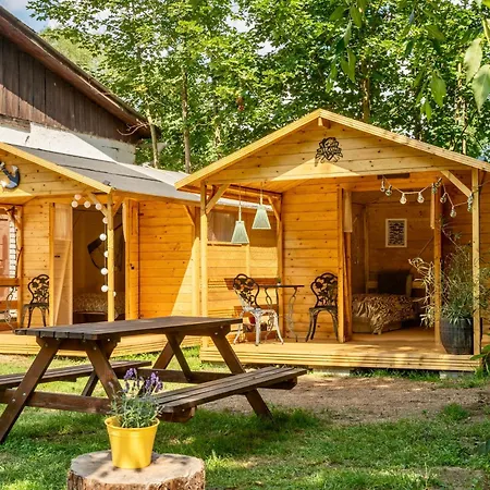 Ostende - U Sazavy Campingplads Chocerady